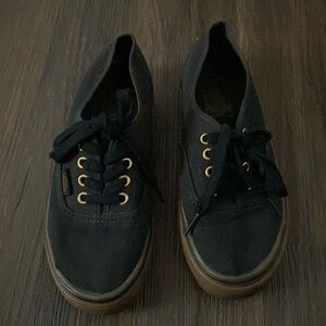 Vans - Authentic Gum Shoe - Black - Men’s Size 5/Women’s Size 6.5